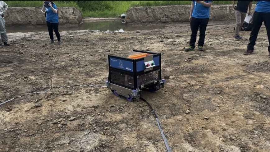 高屋堀にて発掘現場試走を行いました。 | レゴロボット世界大会へ出場