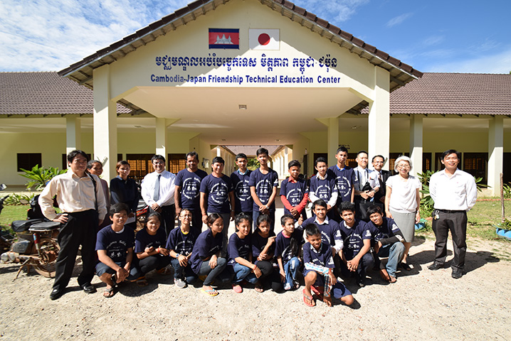 img-cover