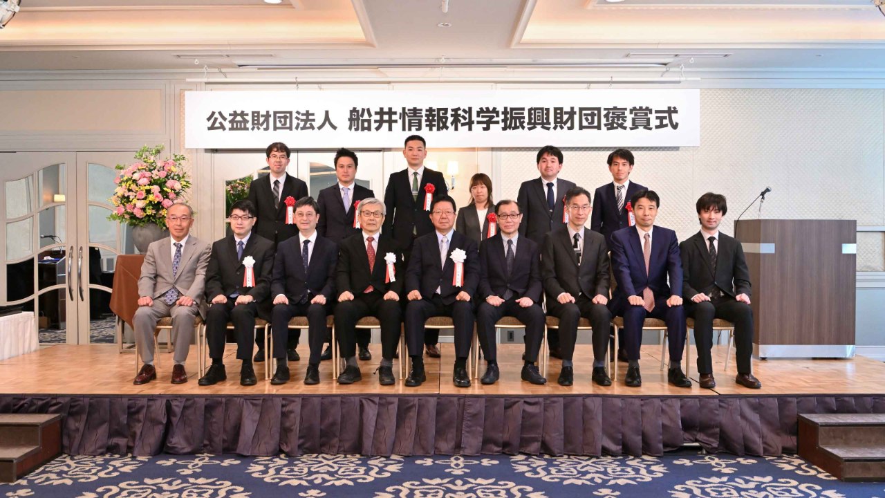 img-cover